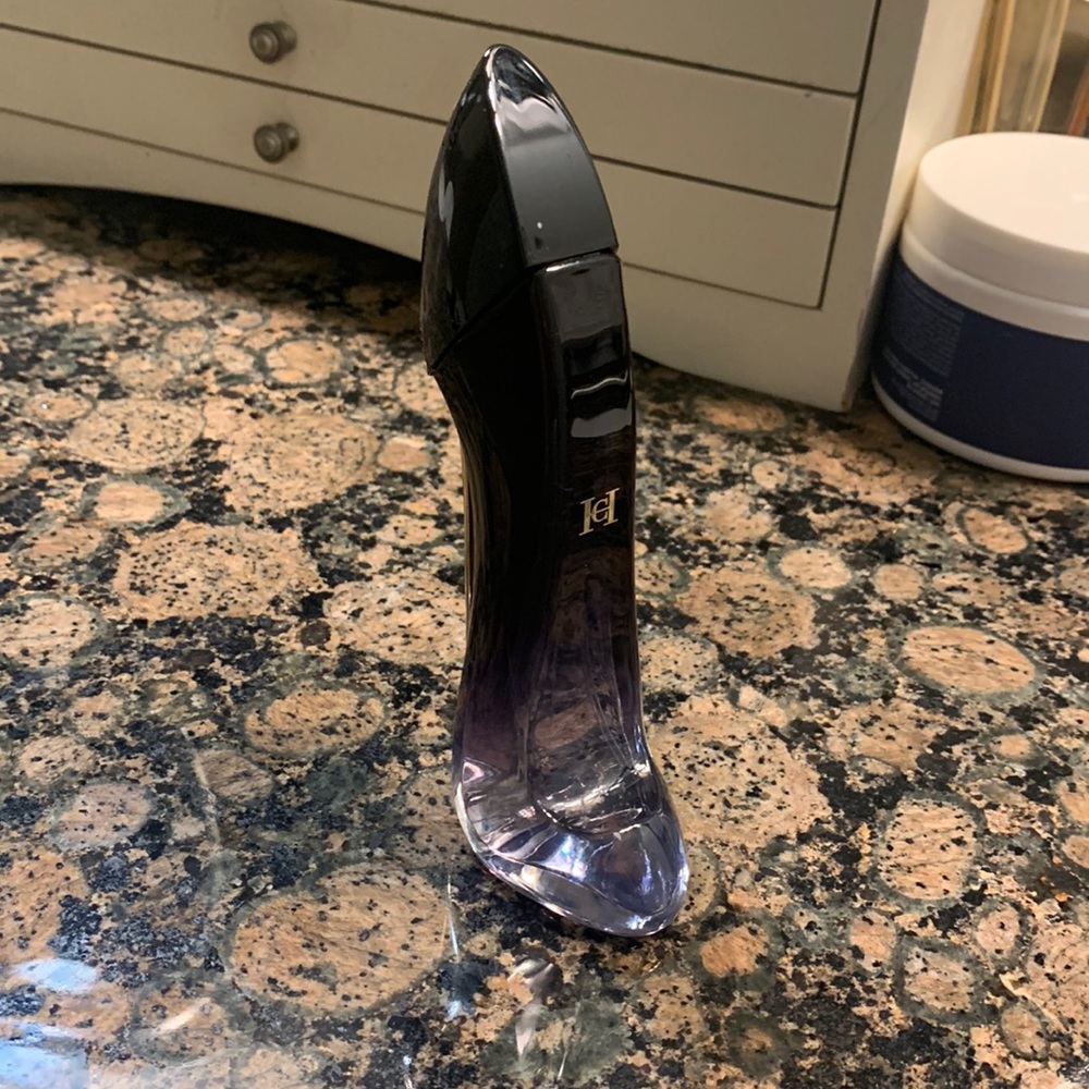 Carolina Herrera Good Girl perfume